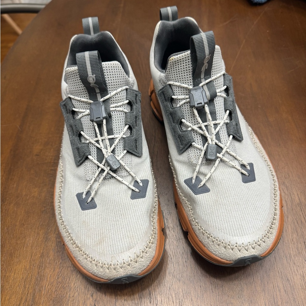 On Running Cloudaway oncloud Womens 8.5